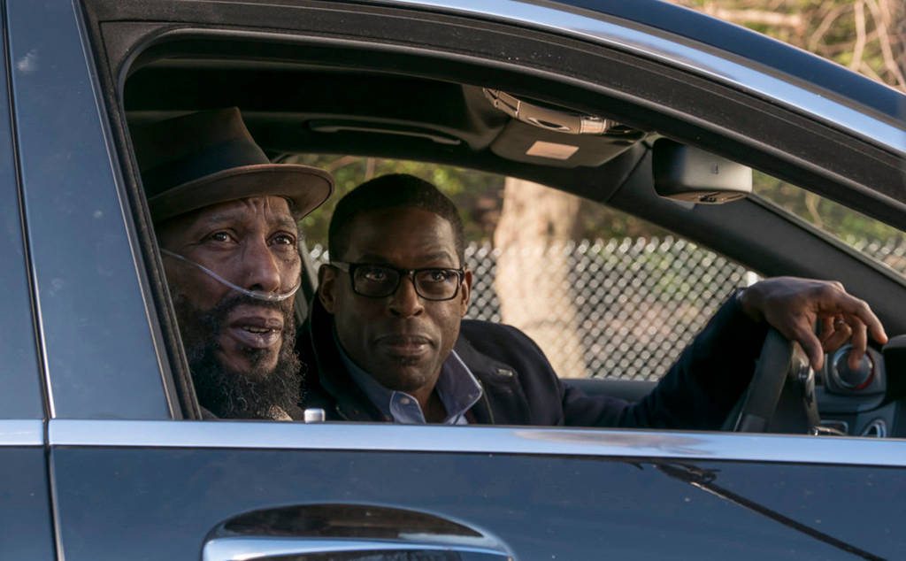 William and Randall in a car in 'Memphis' on This Is Us